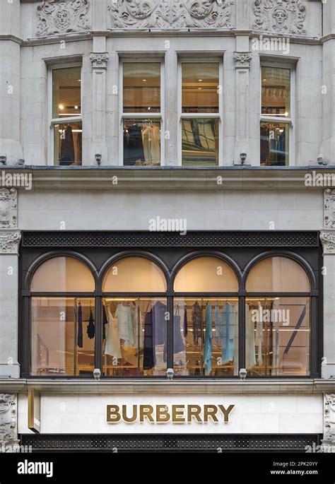 burberry outlet london prices.